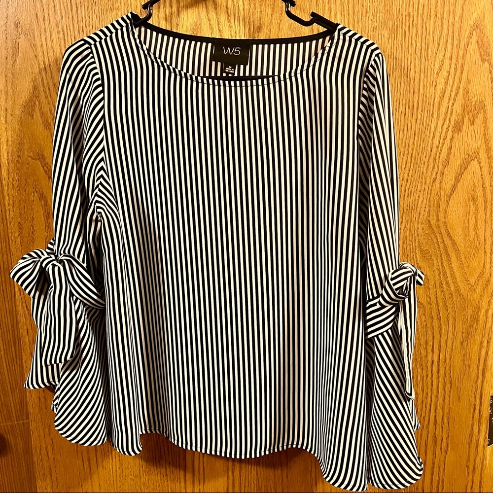 {W5} Navy, White Striped Blouse ✨